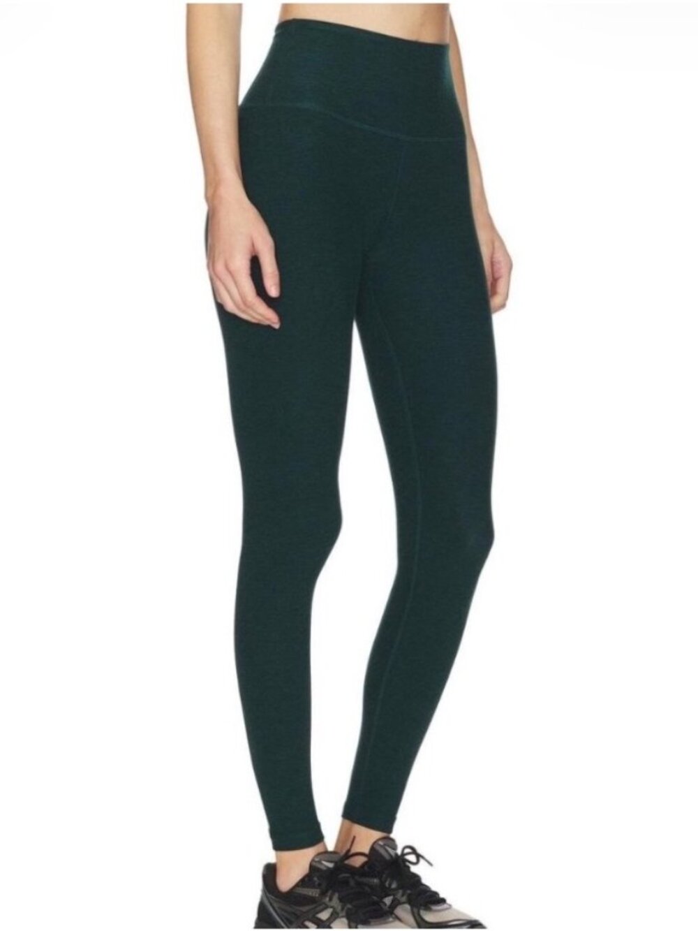 High-Waisted Dark Green Yoga Leggings - Stretchy & Comfortable For Women’s Activ